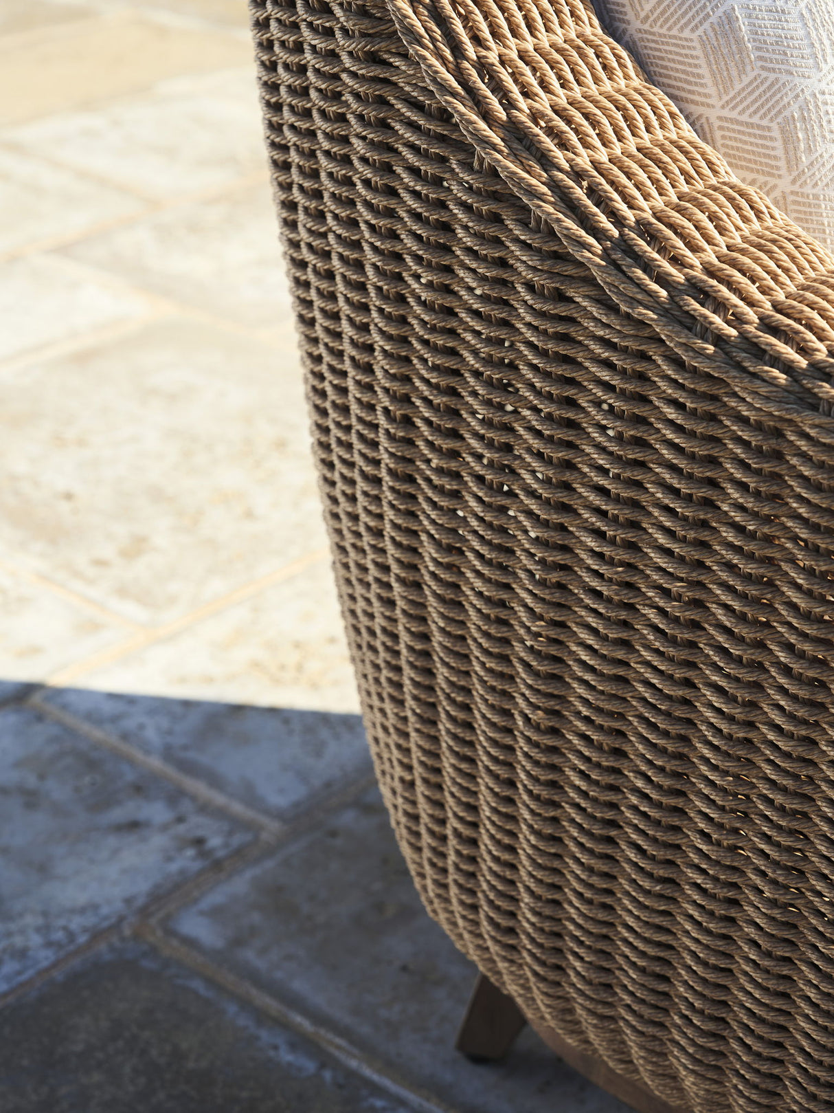 Isle Of Palms - Sofa - Dark Brown / White