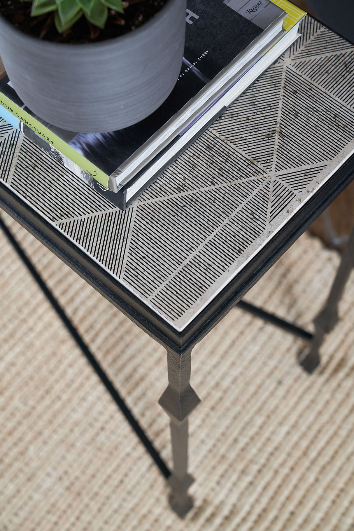 Commerce And Market - Console Table - Metal / Wood