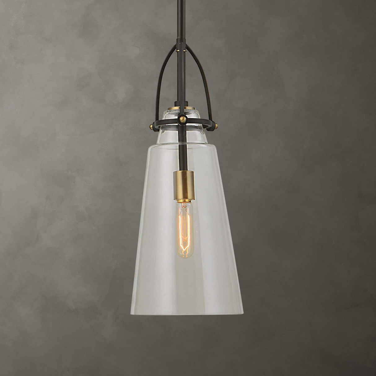 Saugus - Industrial 1 Light Pendant - White