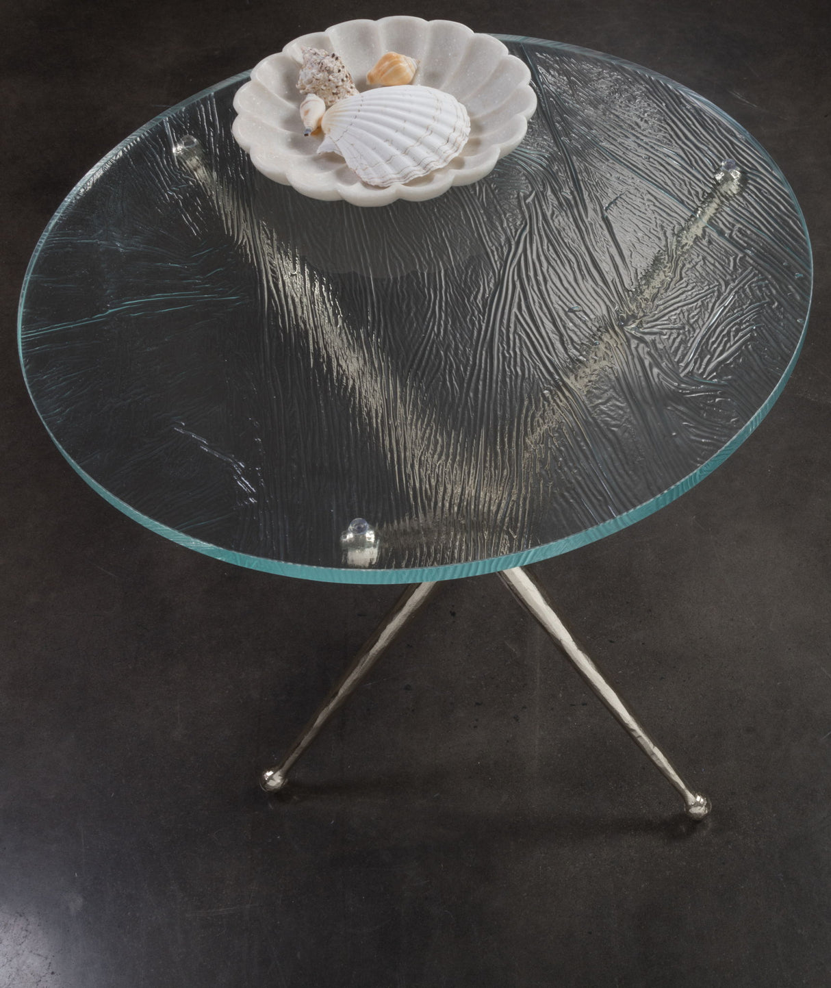 Signature Designs - Marcus Round End Table