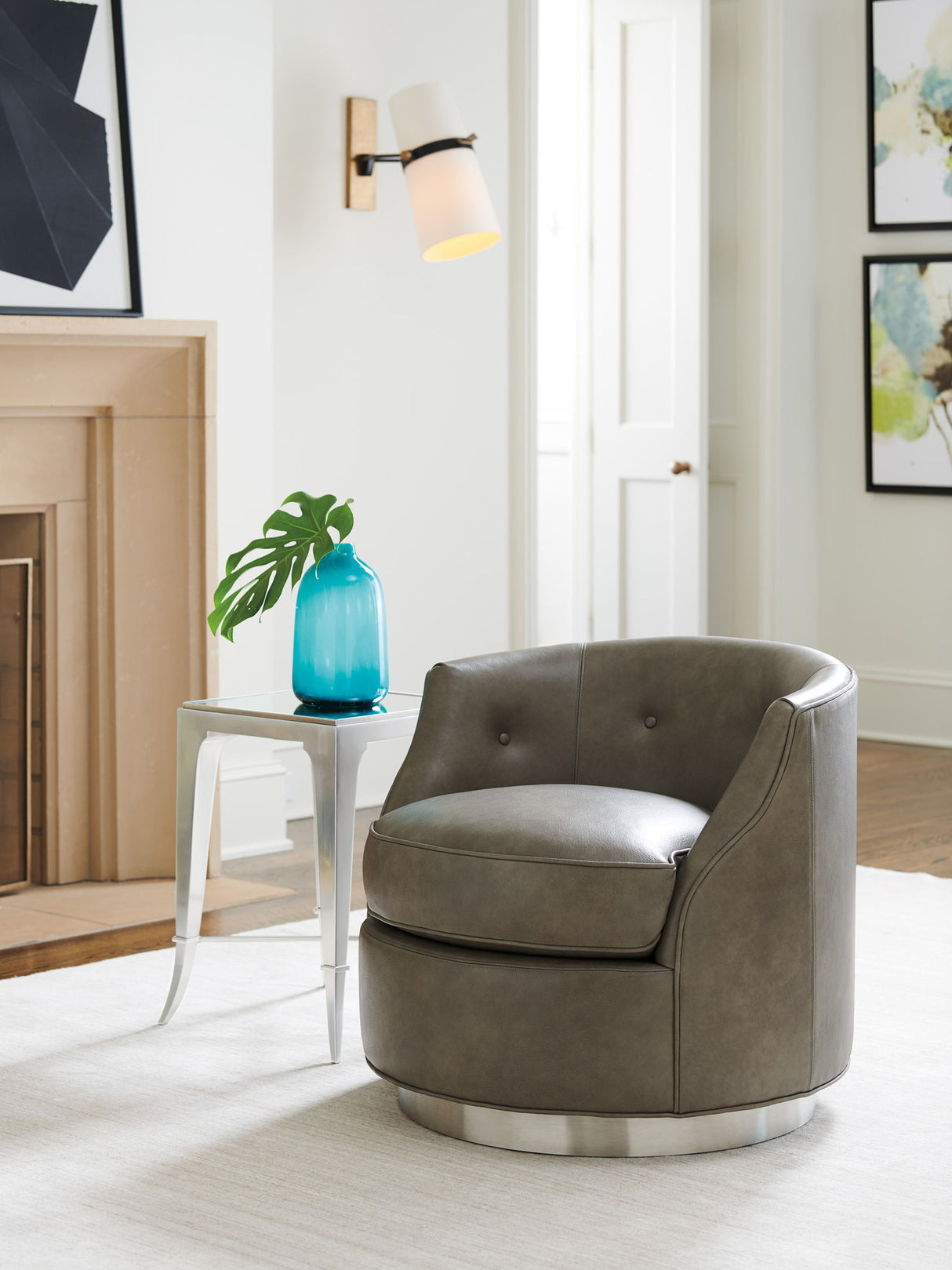 Avondale - Piper Swivel Chair