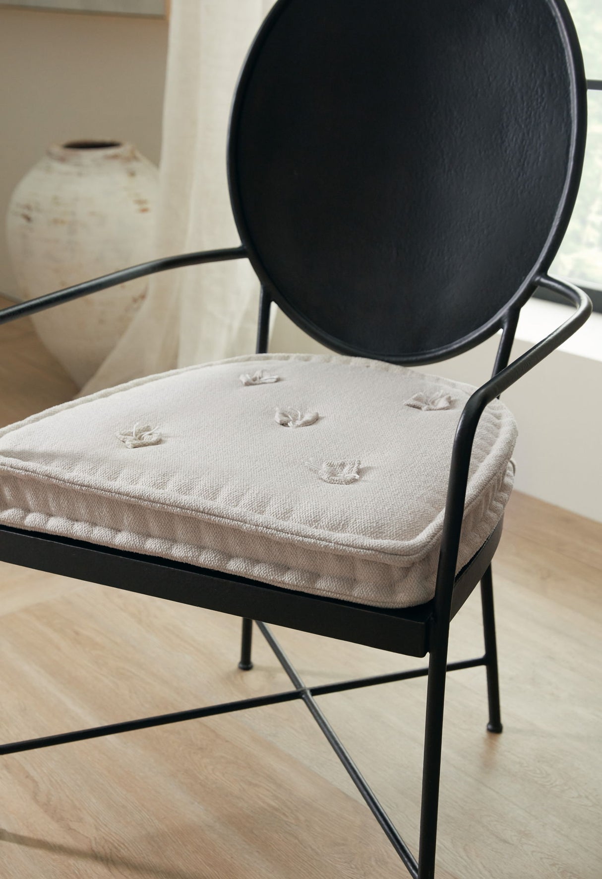 Ciao Bella - Metal Arm Chair