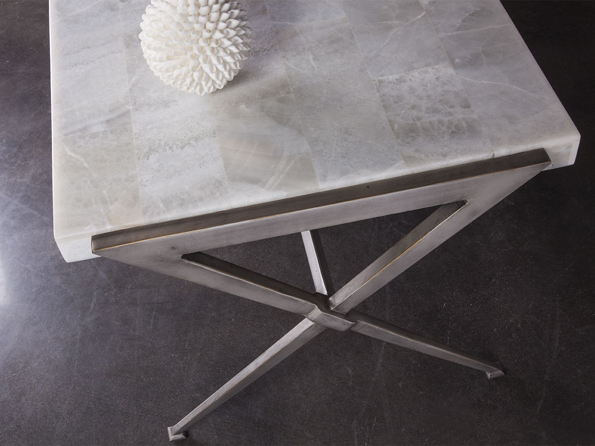 Signature Designs - Greta Rectangular Cocktail Table
