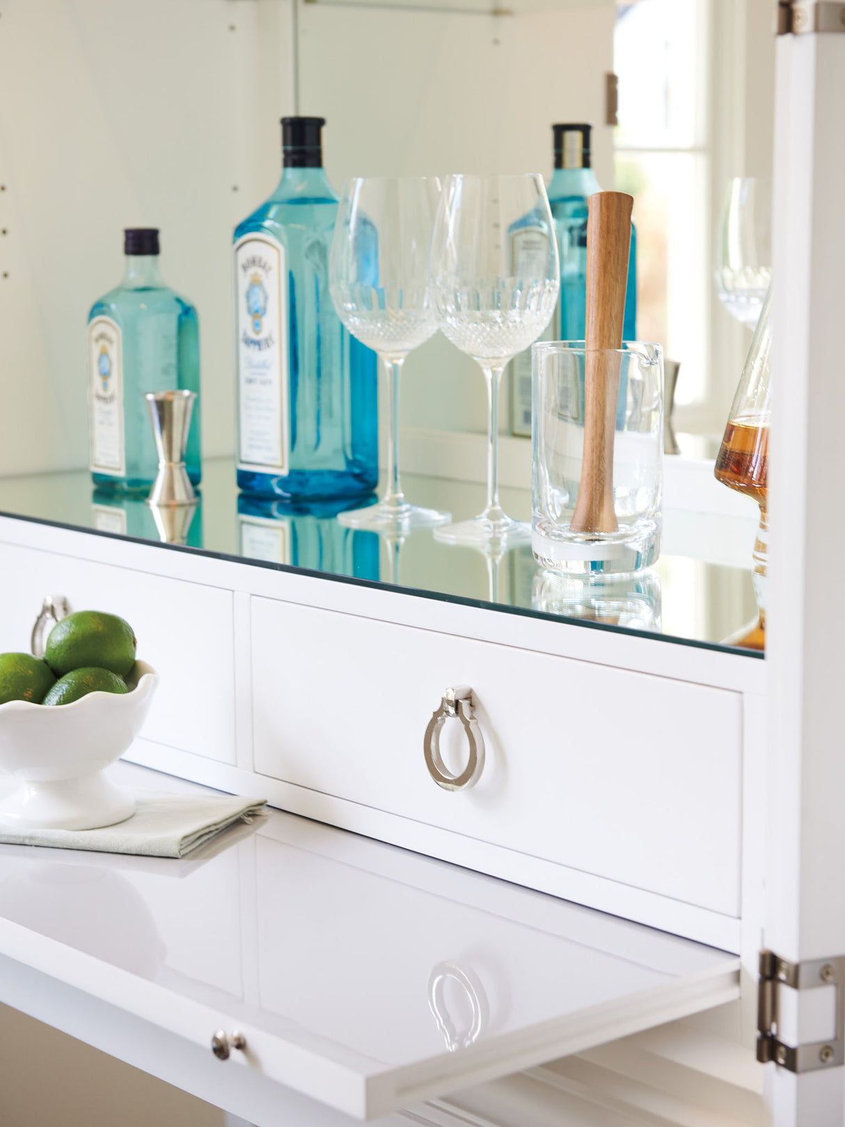 Avondale - Elmhurst Bar - White