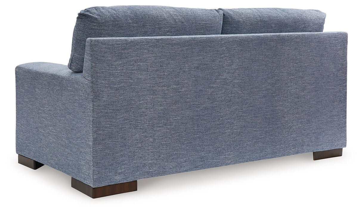 Belvoir - Loveseat