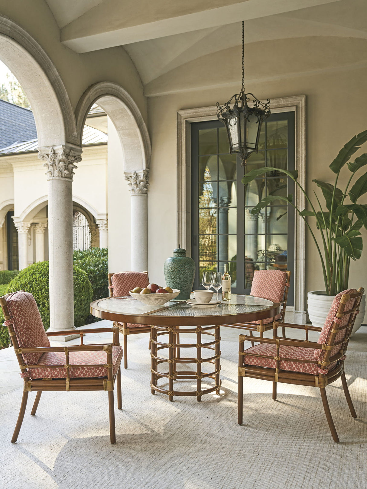 Sandpiper Bay - Round Dining Table - Dark Brown