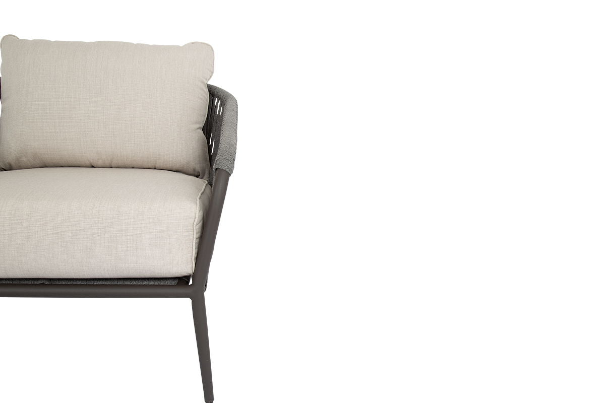 Florence - Club Chair, No Welt - Echo Ash / White