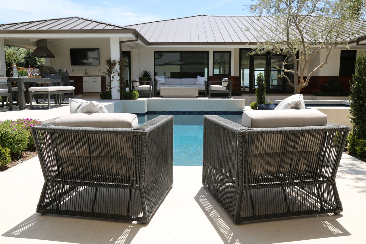 Milano - Club Chair, With Self Welt - Echo Ash / Dark Gray