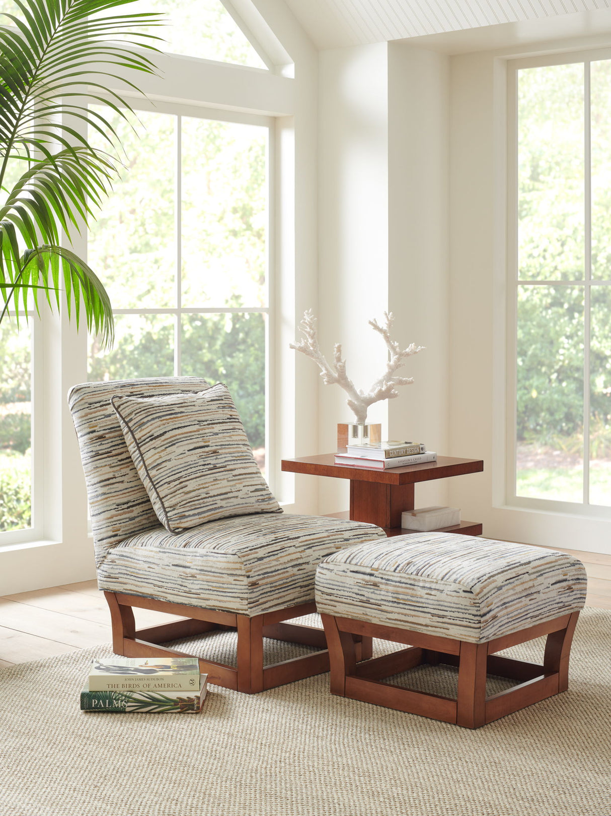 Ocean Club - Lagoon Lamp Table - Dark Brown