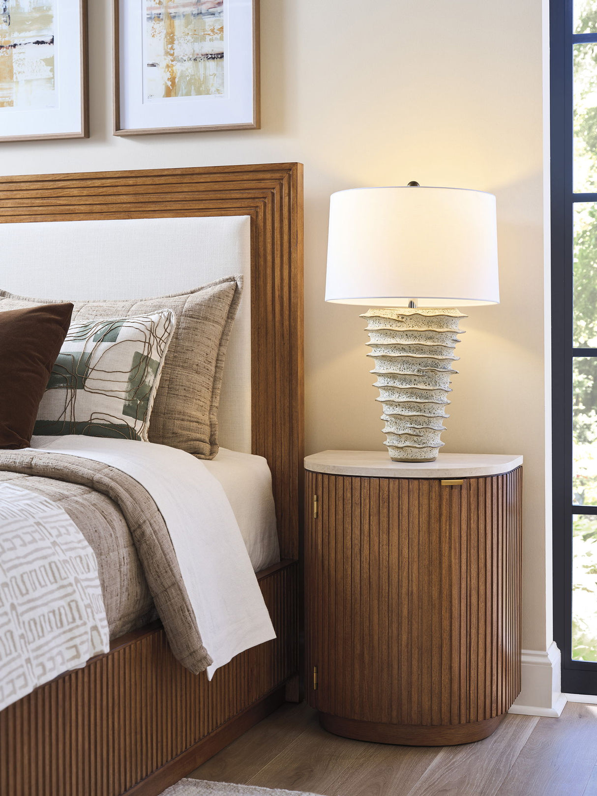 La Costa - Avenida Round Table