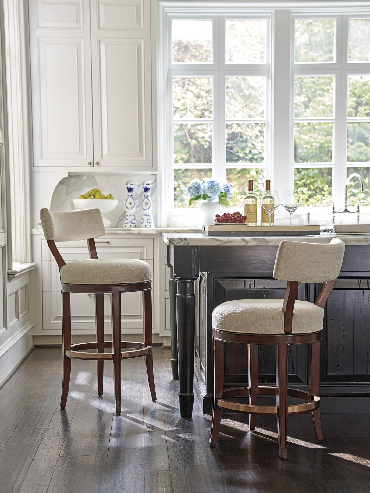 Rendezvous - Giles Bar Stool