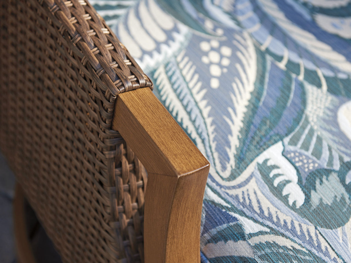 Harbor Isle - Swivel Rocker Lounge Chair - Dark Brown