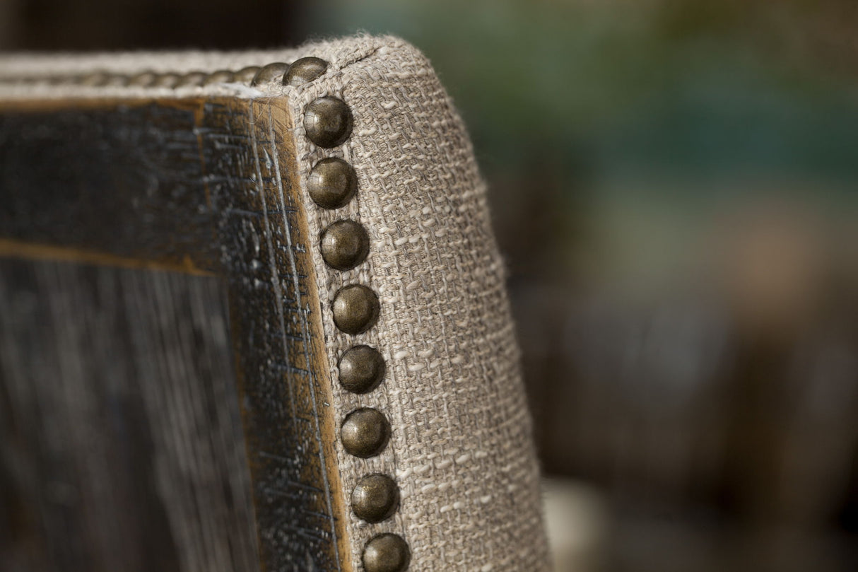 Hill Country - Comfort Upholstered Chair