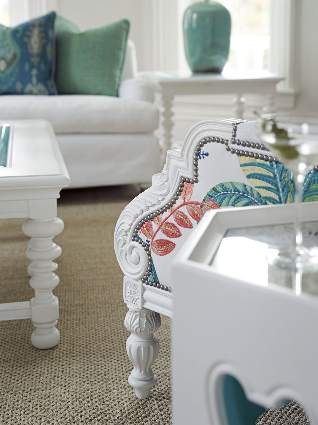 Villa Blanca - Bilbao Hexagonal End Table With Accents