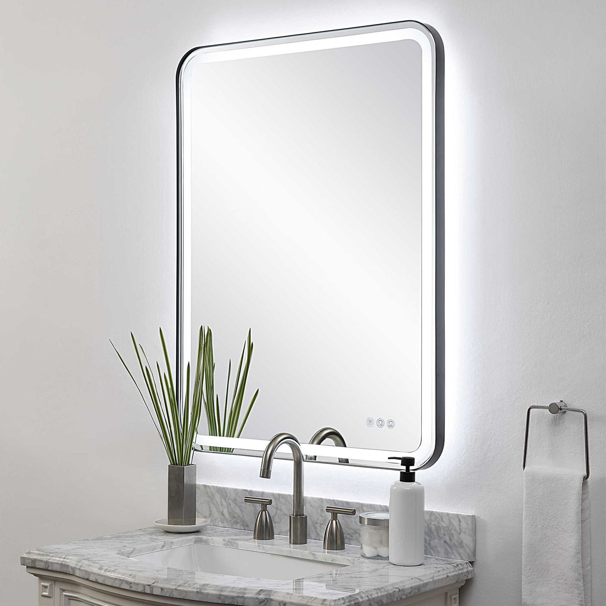 Crofton - Lighted Large Mirror - Black