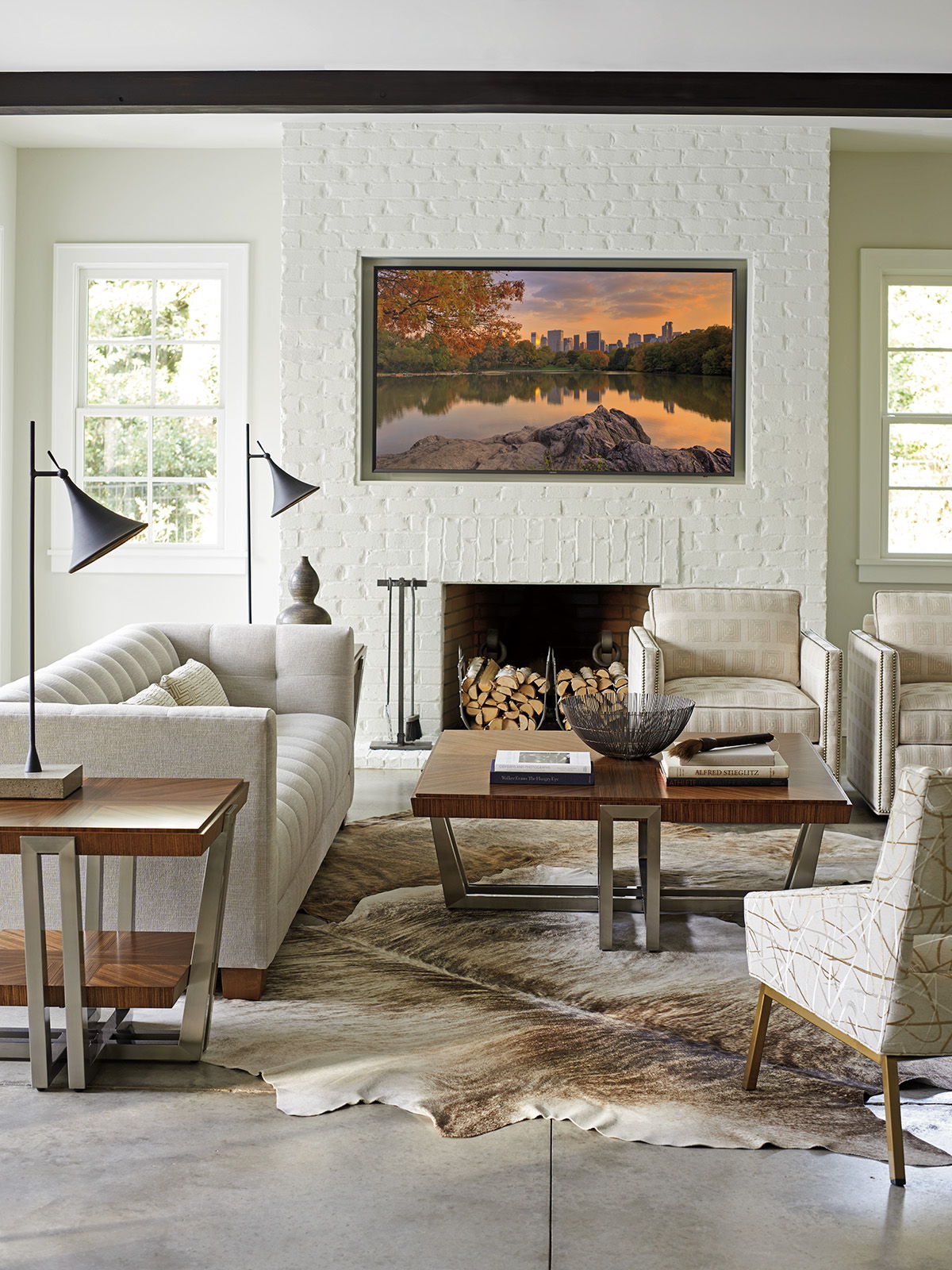 Kitano - Amani Upholstered Chair With Bright Brass Base - White