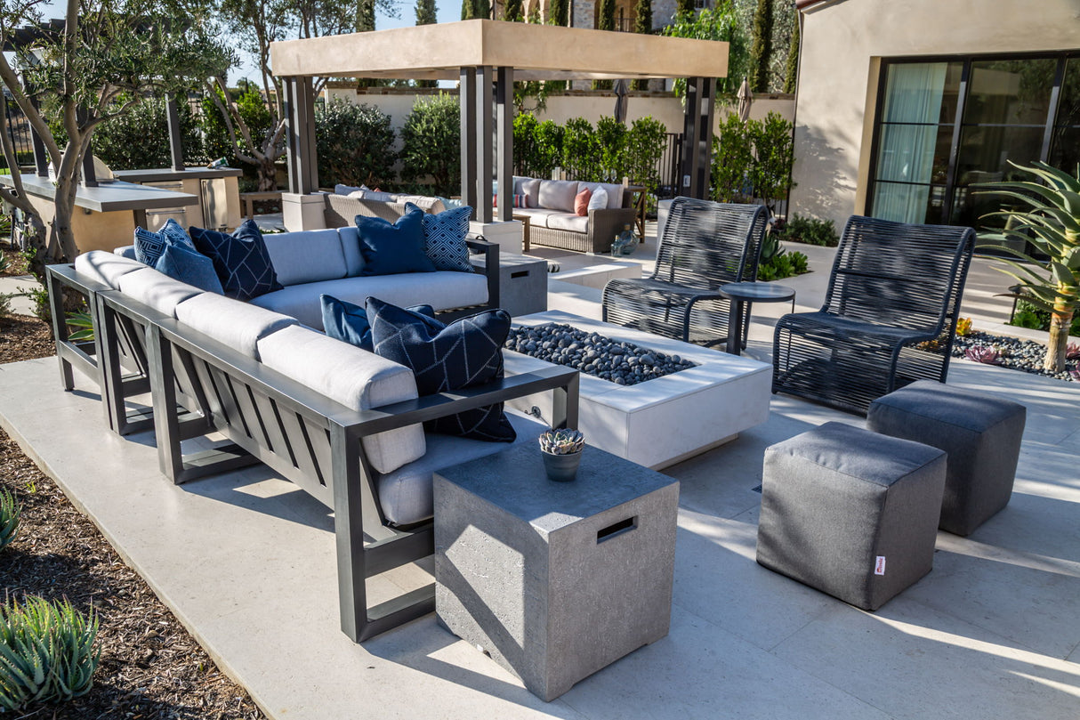 Redondo - Sectional, No Welt - Cast Silver / Dark Gray