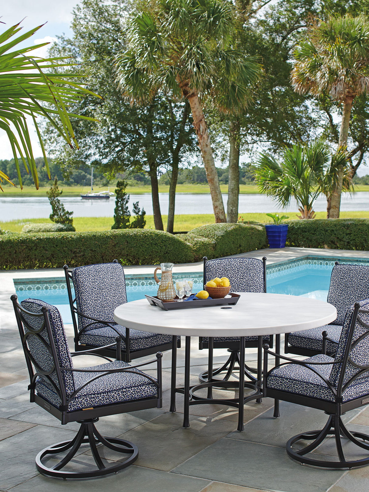 Pavlova - Swivel Rocker Dining Chair