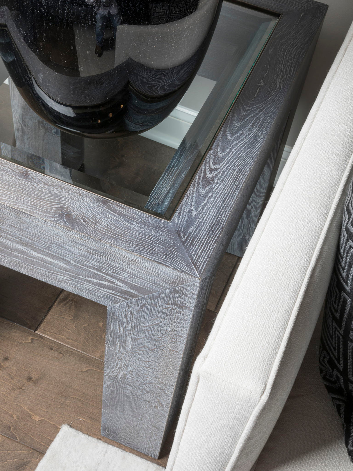 Signature Designs - Accolade Rectangular Table