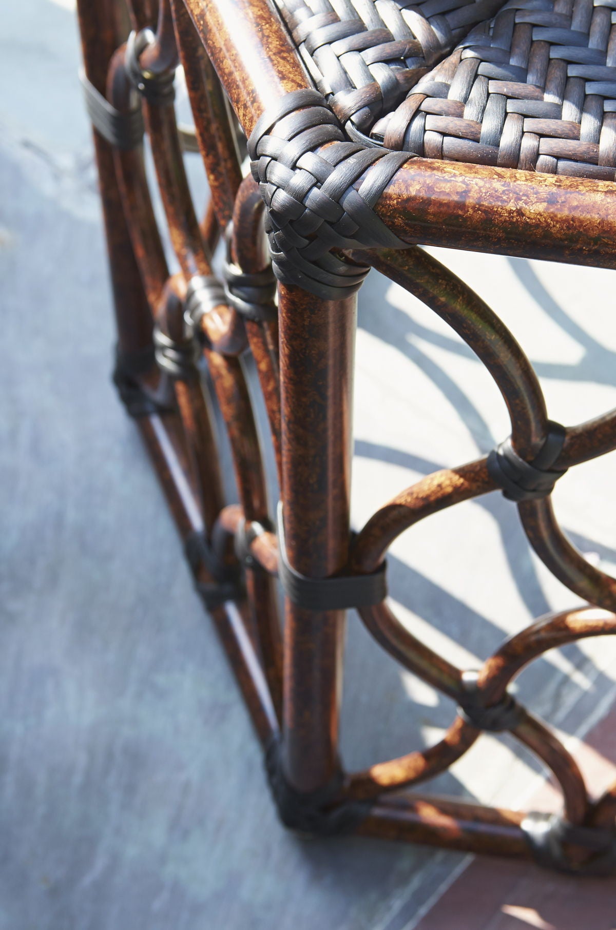 Royal Kahala Black Sands - Bunching Cocktail Table - Dark Brown