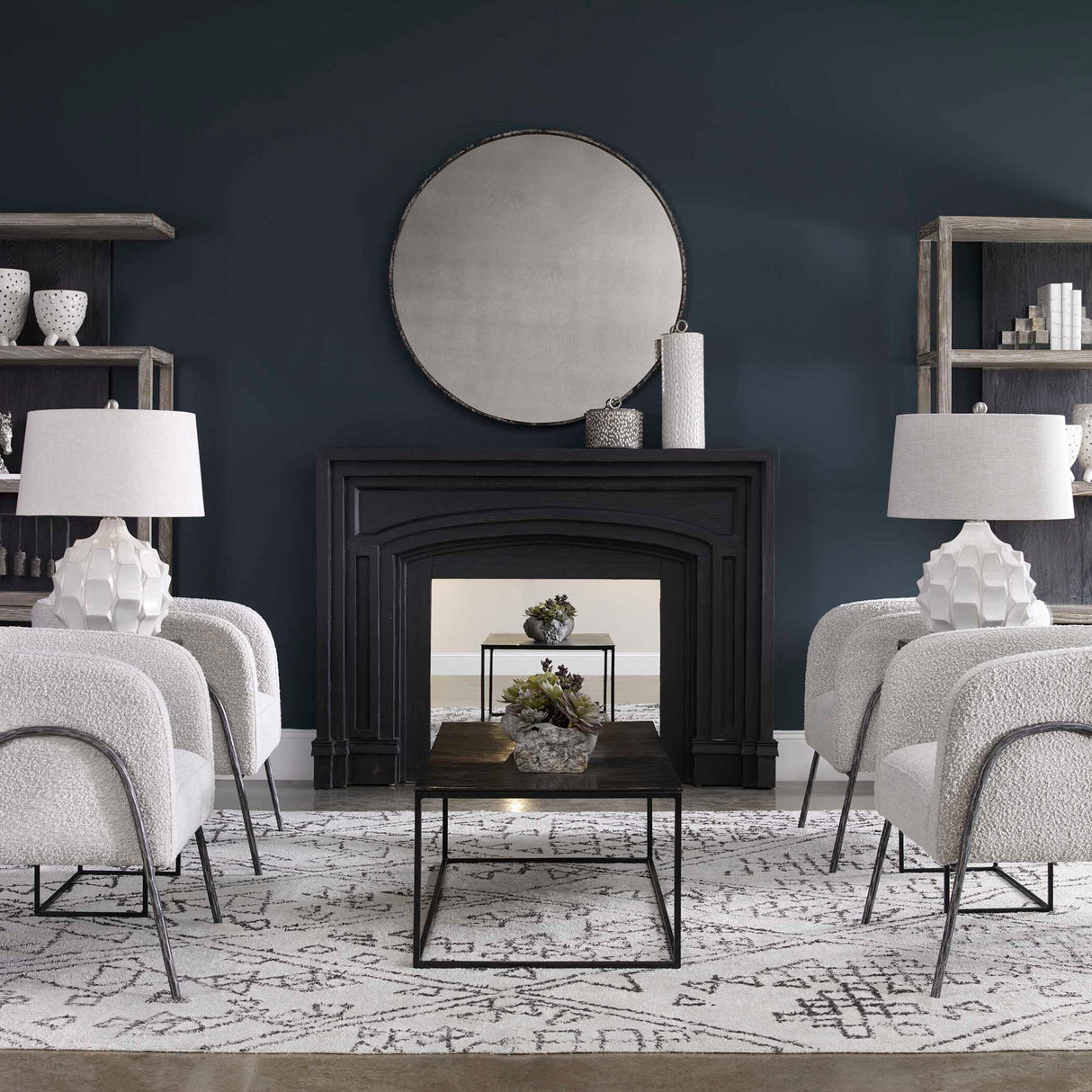 Guerina - Scalloped Lamp - White