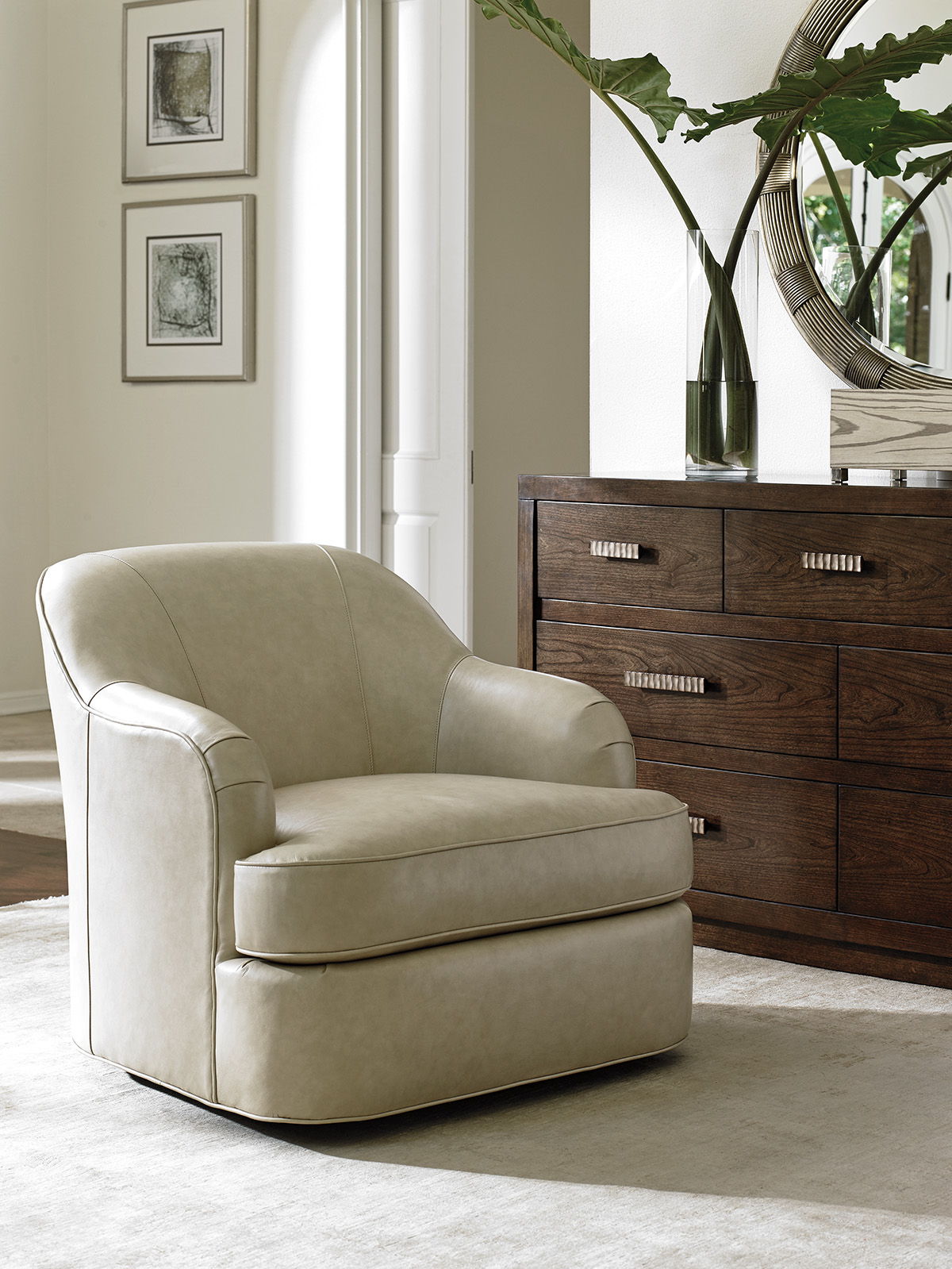 Laurel Canyon - Alta Vista Swivel Chair