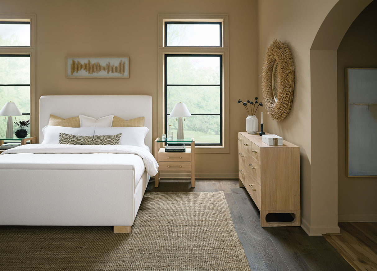 Banyon Bay - Upholstered Bed