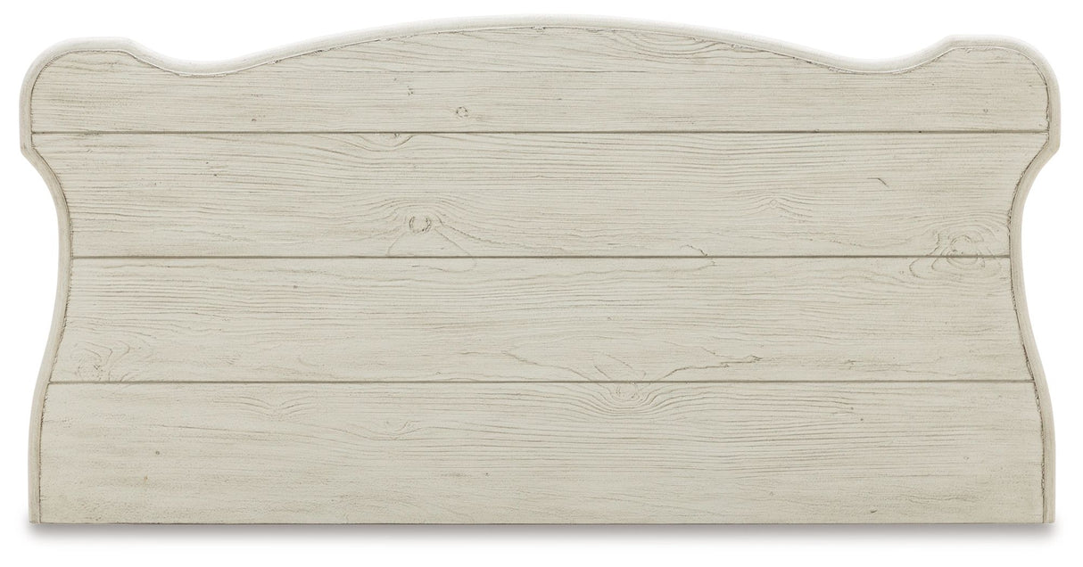 Arlendyne - Five Drawer Chest - Antique White