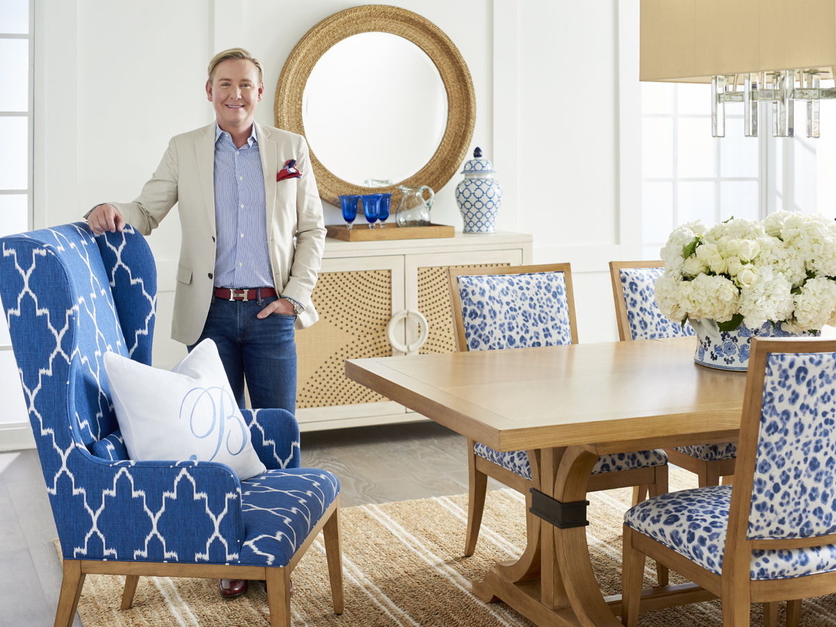 Newport - Lido Isle Nailhead Hall Chest - Light Brown