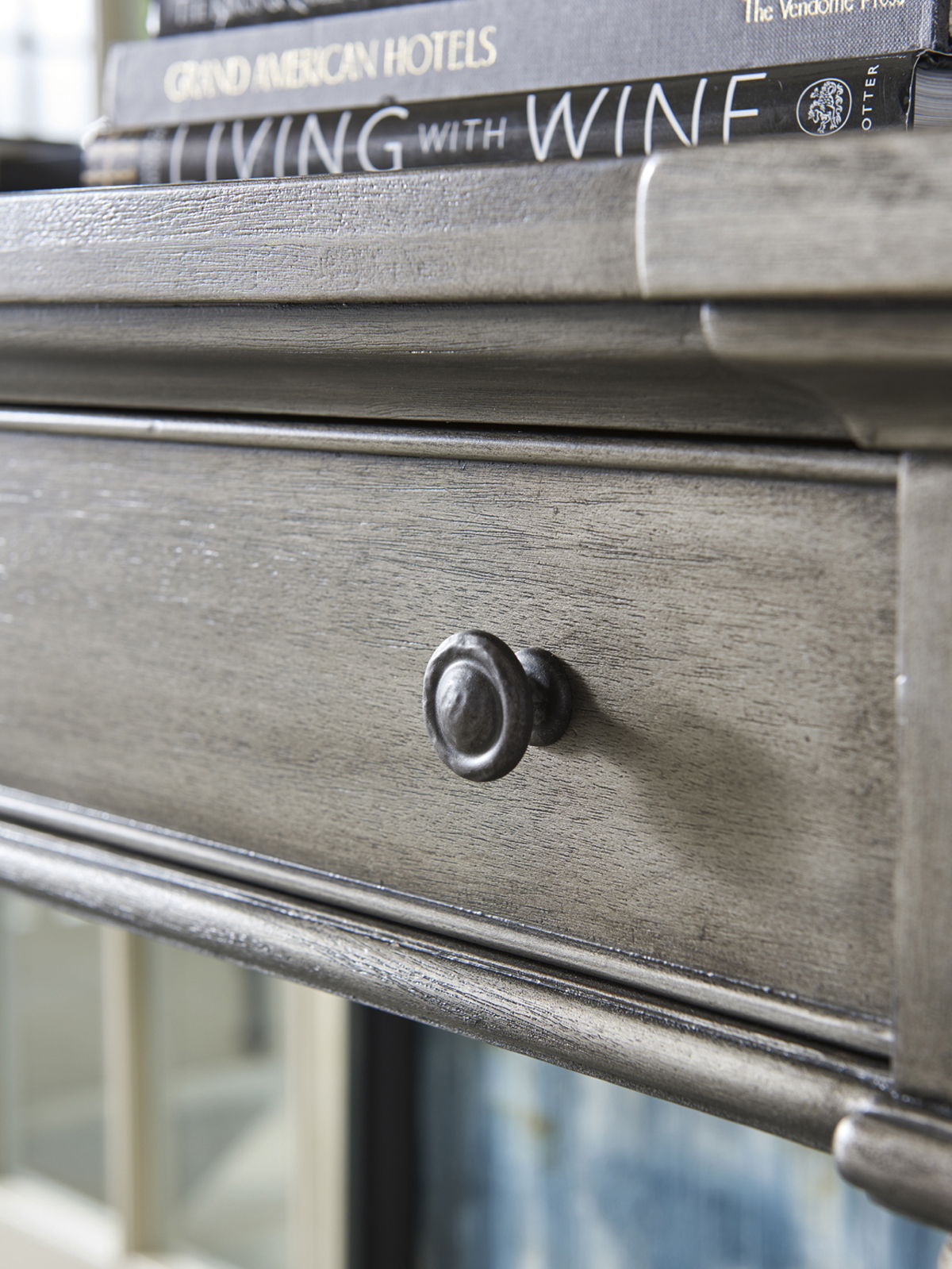Oyster Bay - Sands Point Sideboard - Dark Gray