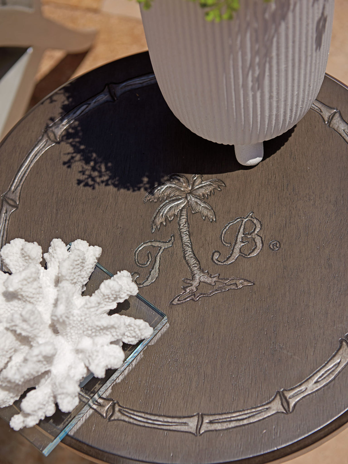 Alfresco Living - Pineapple Table - Dark Brown