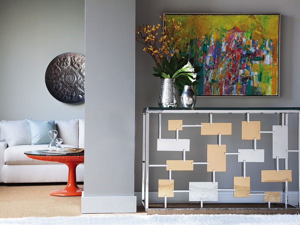 Signature Designs - Cityscape Console - Pearl Silver