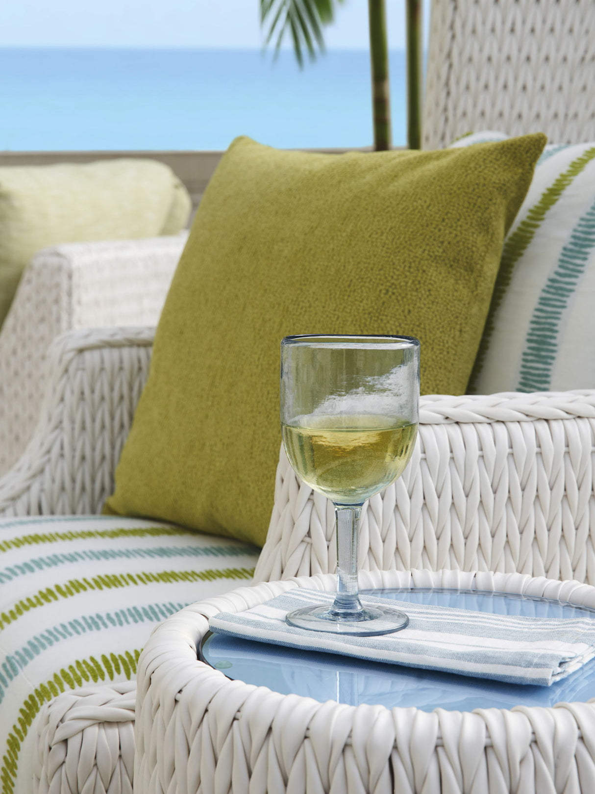 Ocean Breeze Promenade - Wing Chair - White