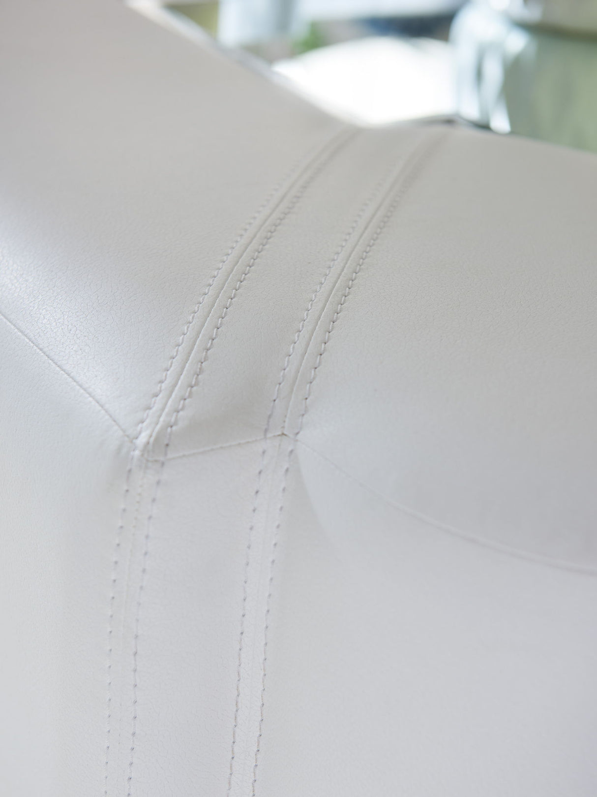 Avondale - Clarendon Upholstered Cocktail Table - White