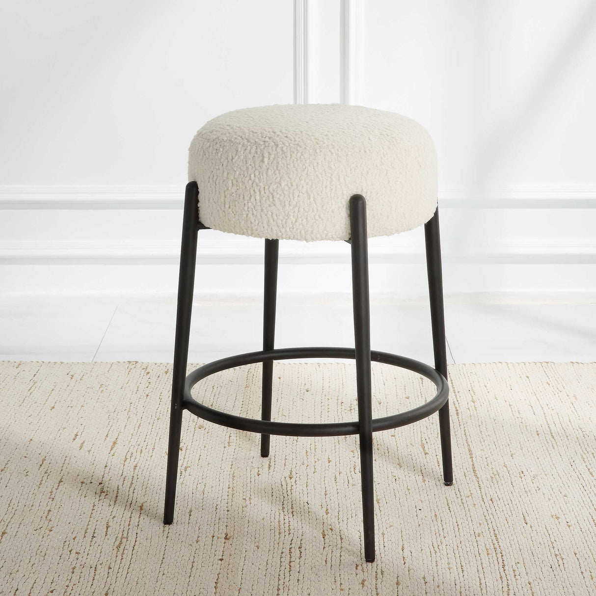 Arles - Counter Stool