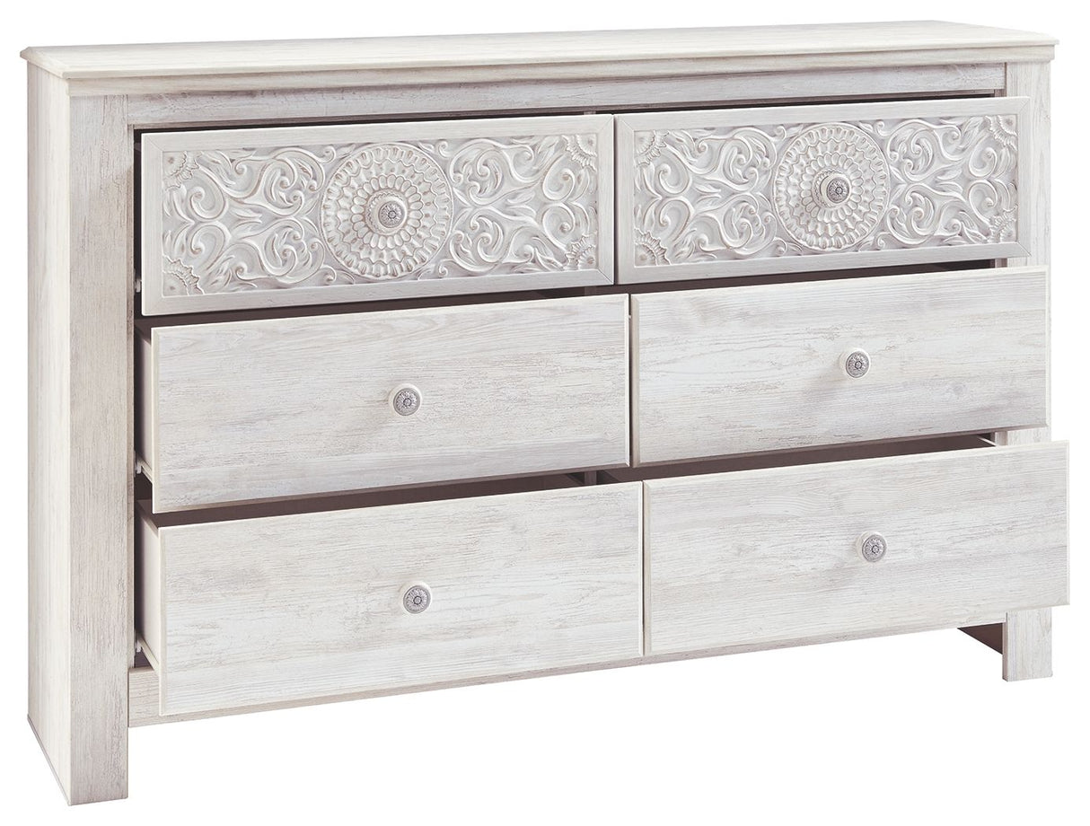 Paxberry - Six Drawer Dresser - Medallion Drawer Pulls - Whitewash