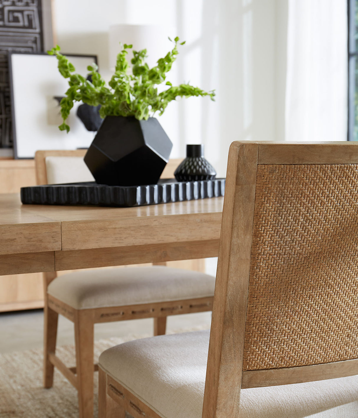 Retreat - Rectangle Dining Table With 1-22" Leaf - Beige