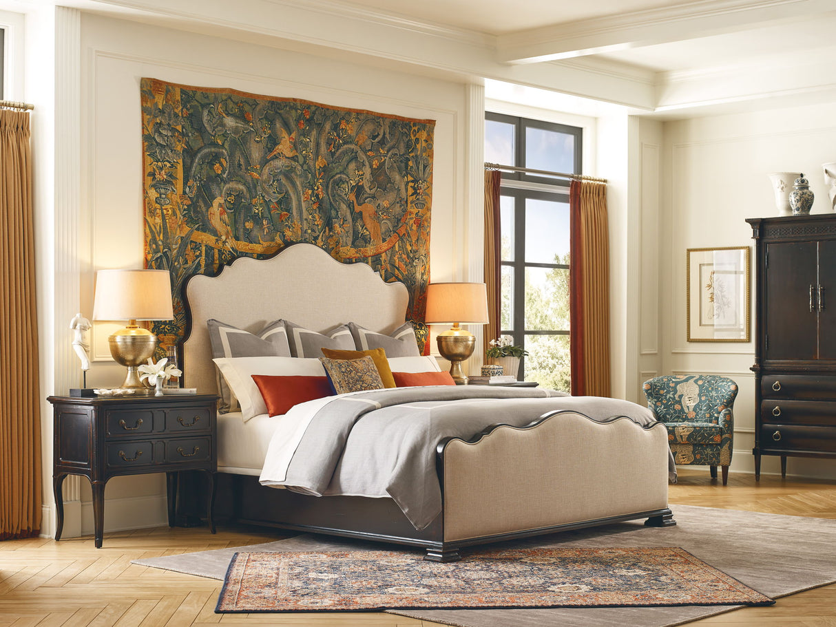 Charleston - Upholstered Bed