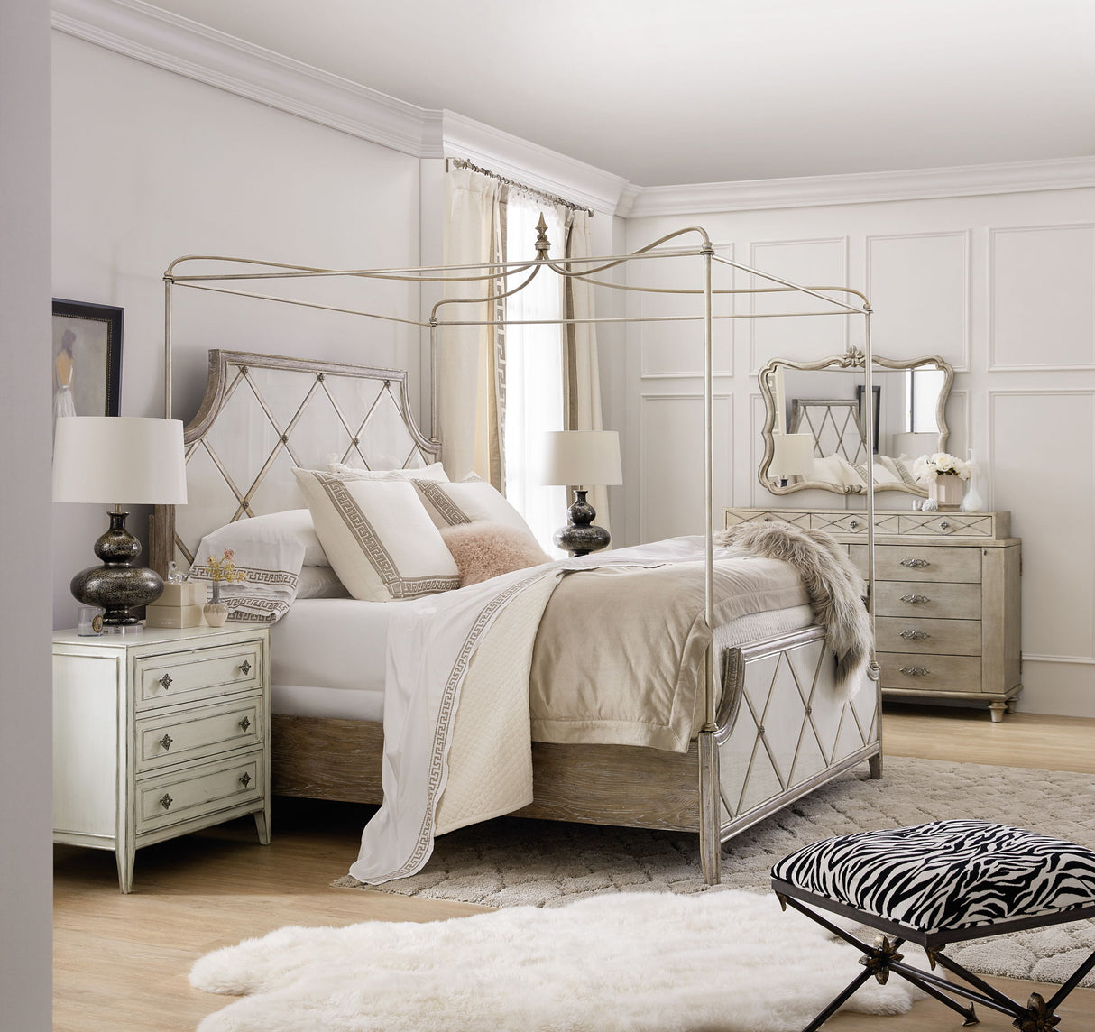 Sanctuary 2 - Anastasie Nightstand
