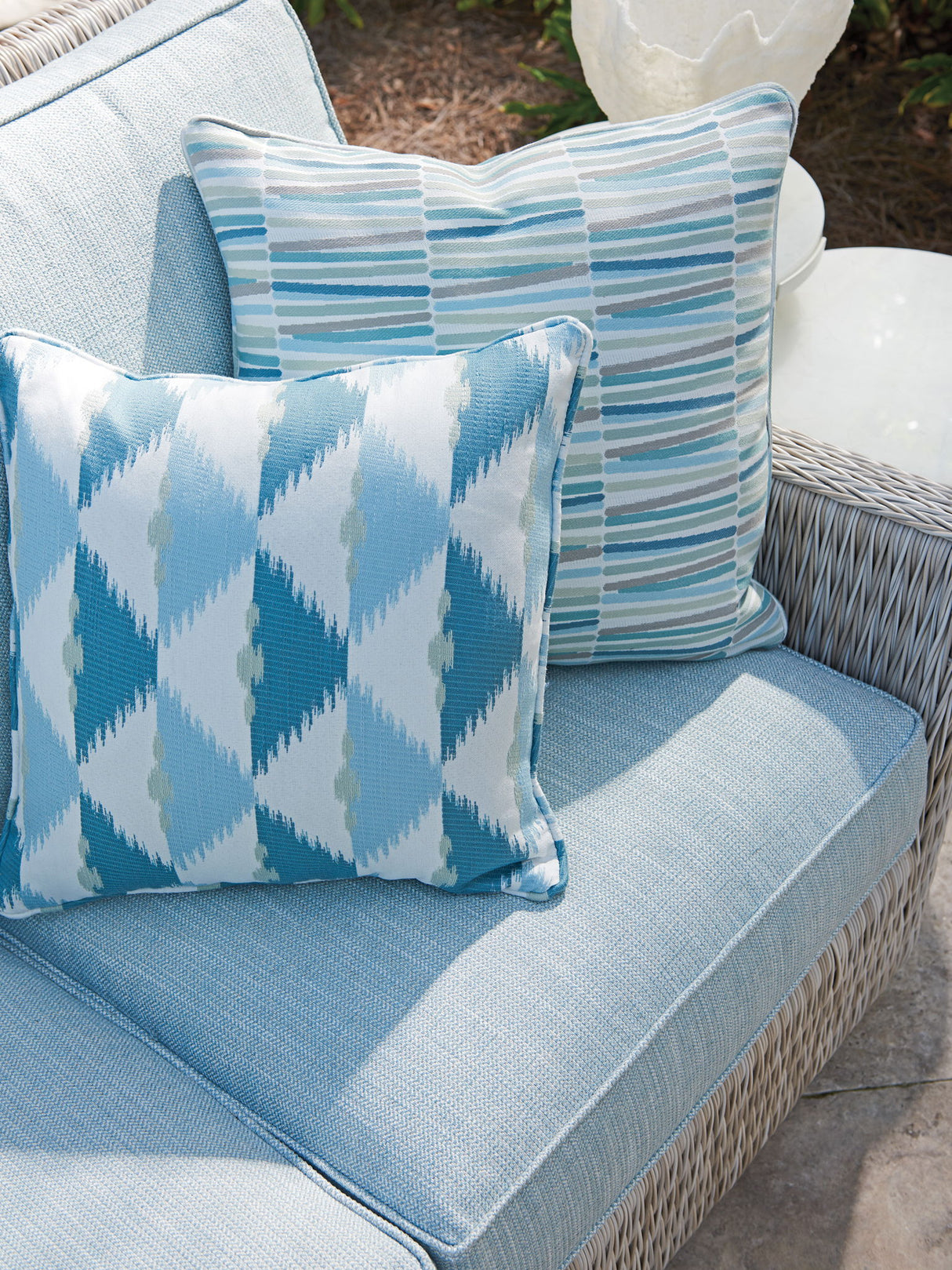 Seabrook - Sofa - Beige / Blue