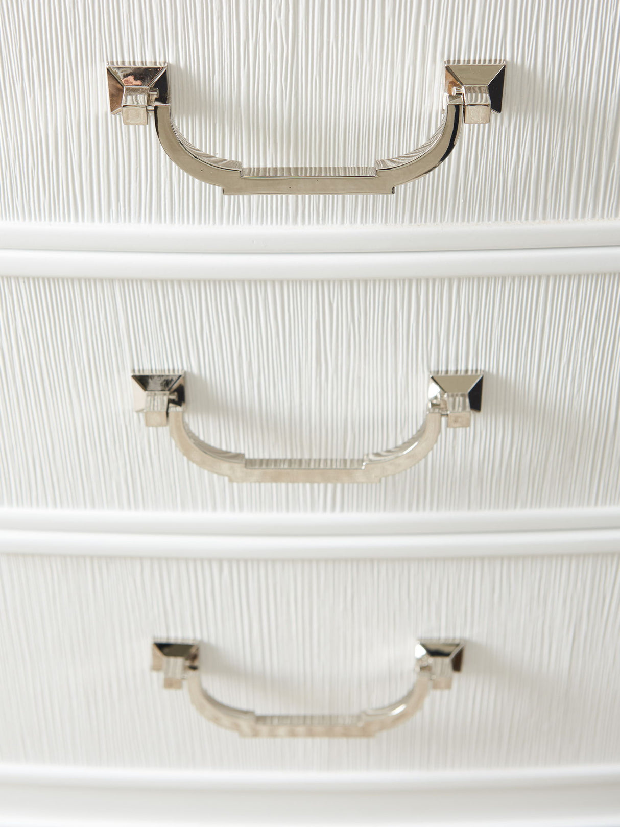 Avondale - Tamera Nightstand - White