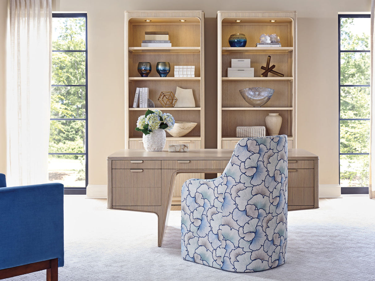 Montreux - Montreux Executive Desk - Light Brown