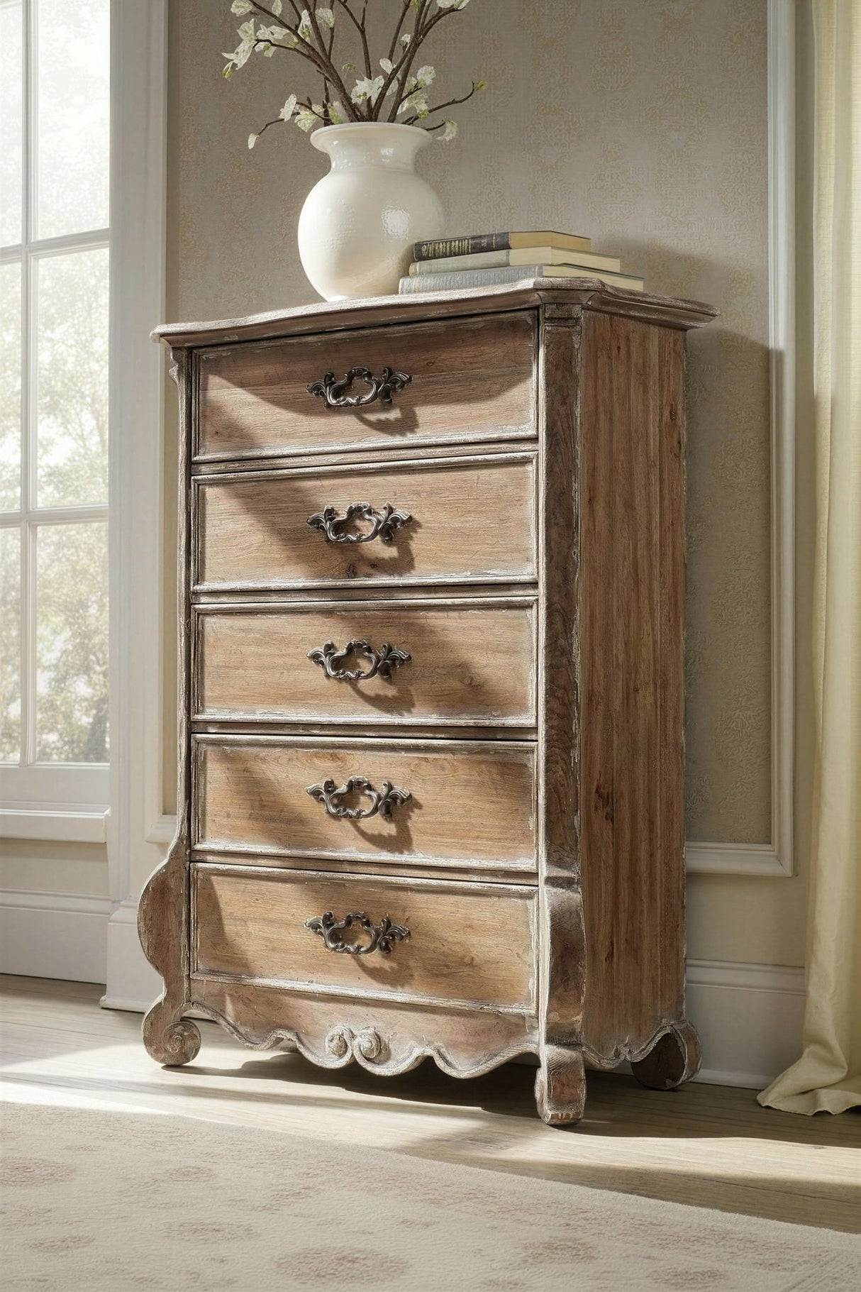 Chatelet - Accent Chest