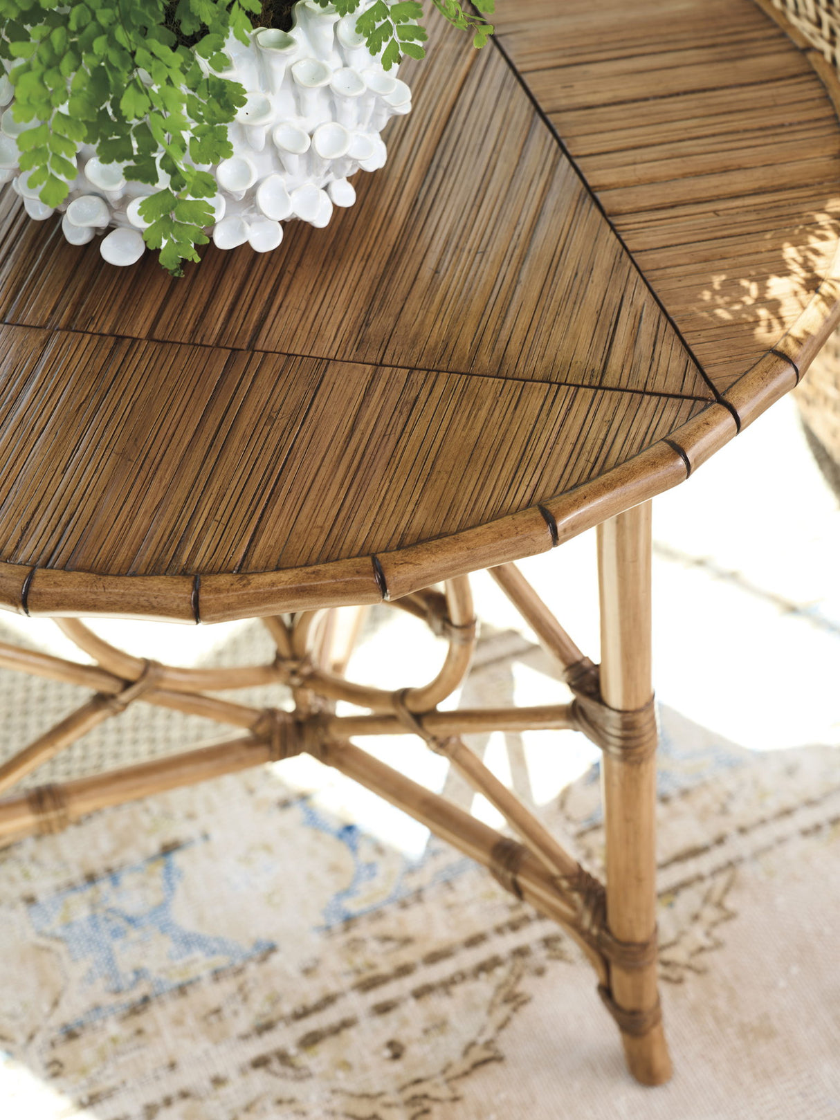 Key Biscayne - Palm Island Drop-Leaf Accent Table - Light Brown