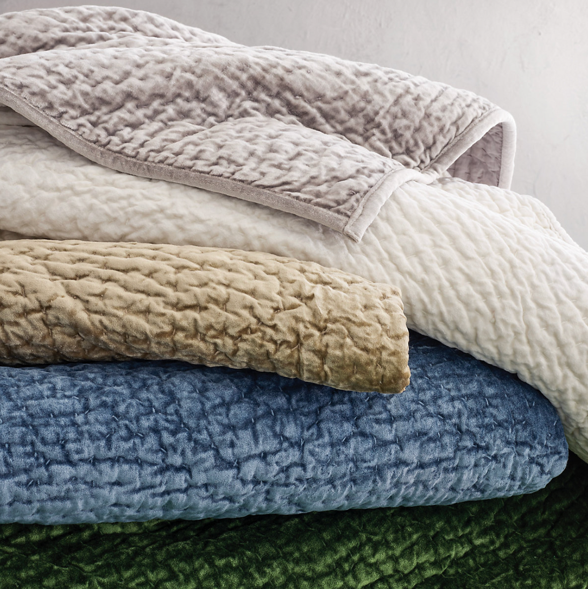 Parisienne Velvet Slate Quilt