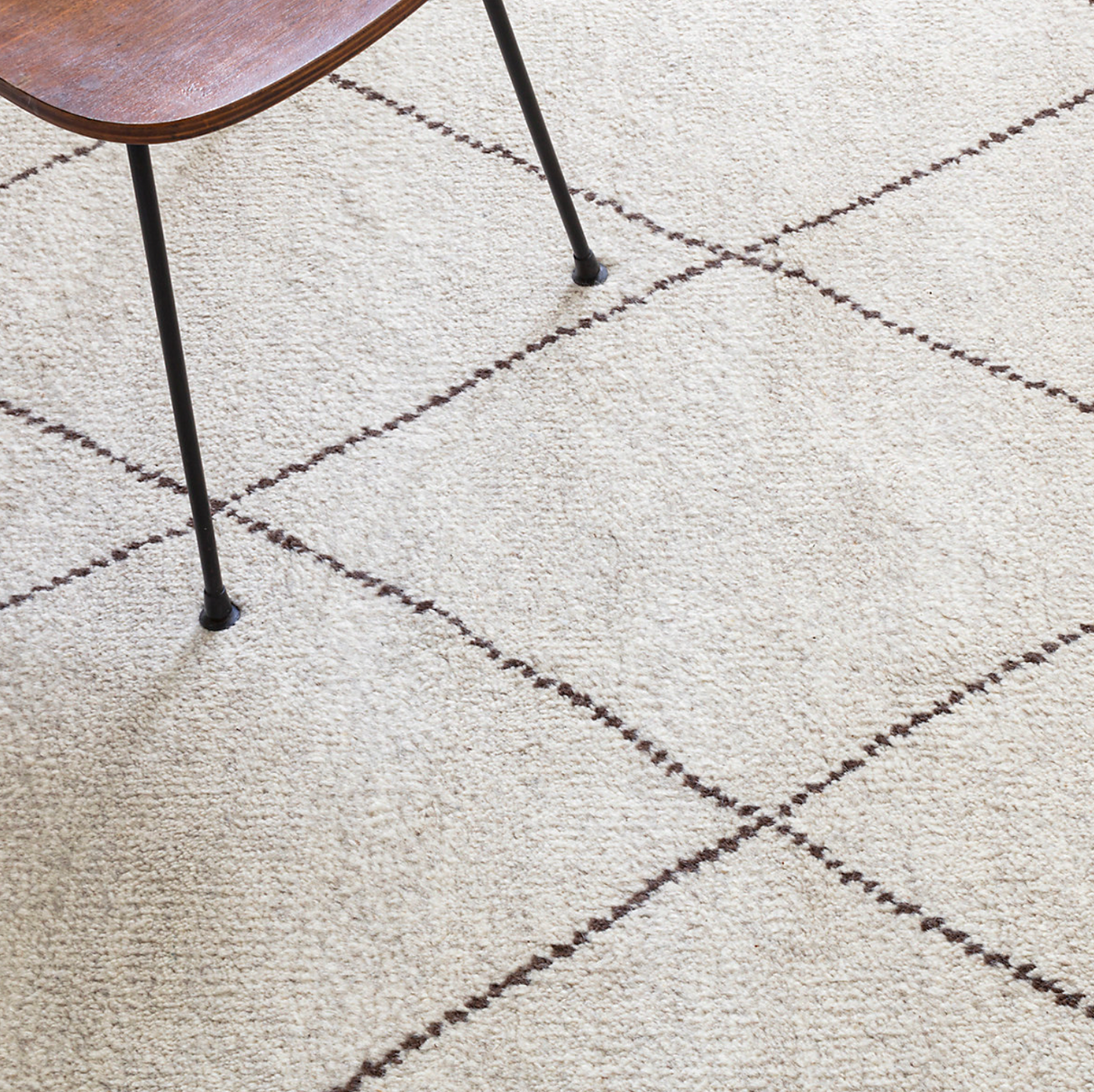 Numa Charcoal Hand Knotted Wool Rug