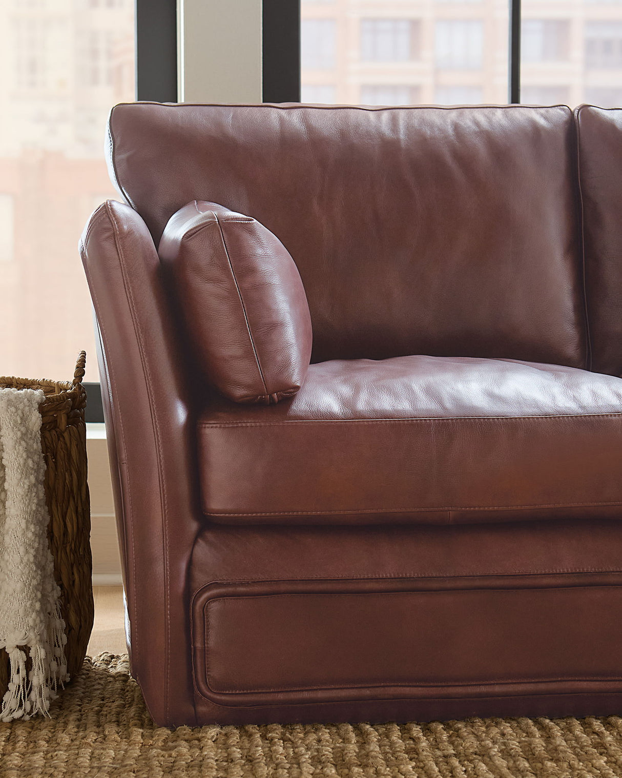 SS - Woodstock 3-Seat Sofa - Brown
