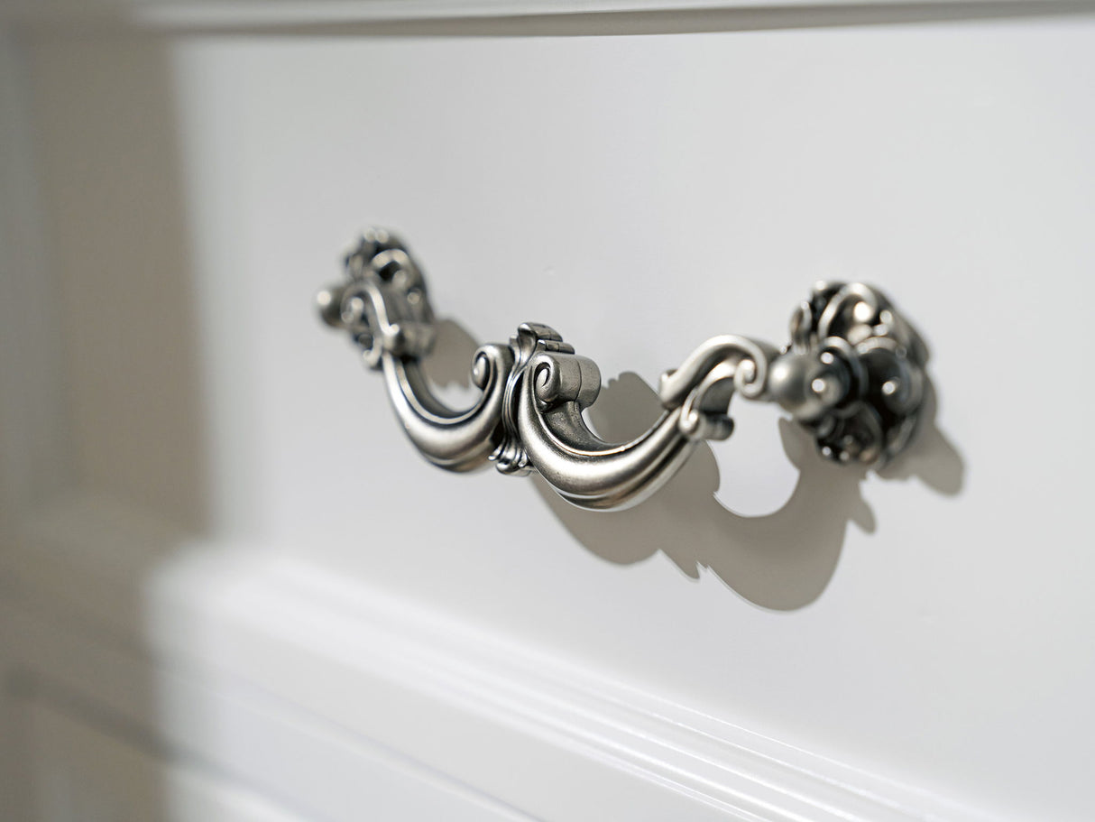 Villa Blanca - Grand Villa Cabinet - White