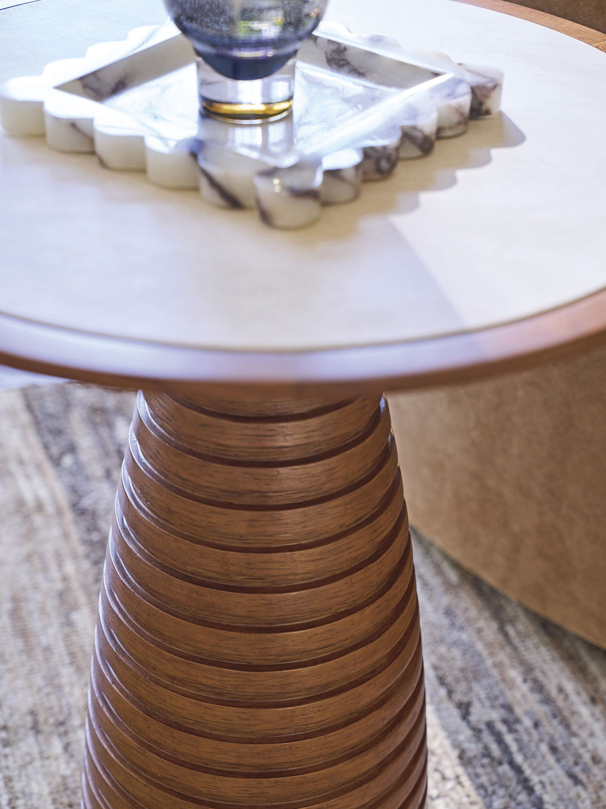 La Costa - Ortega Accent Table - Dark Brown / Beige