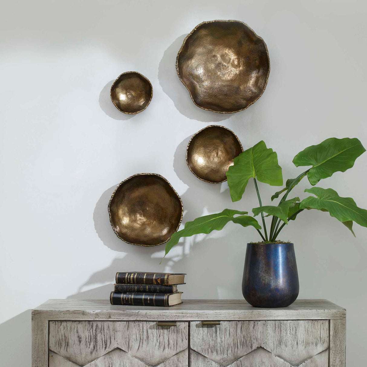 Lucky - Coins Wall Bowls, Set Of 4 - Brass